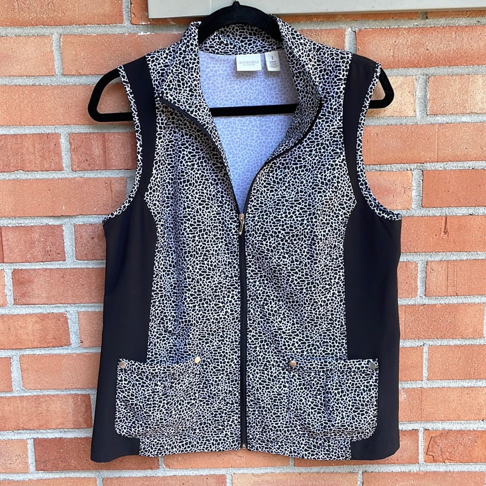 Chicos Weekends by Chicos Active wear Vest